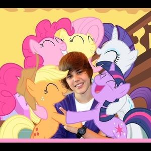 Meet your Posher, Mari